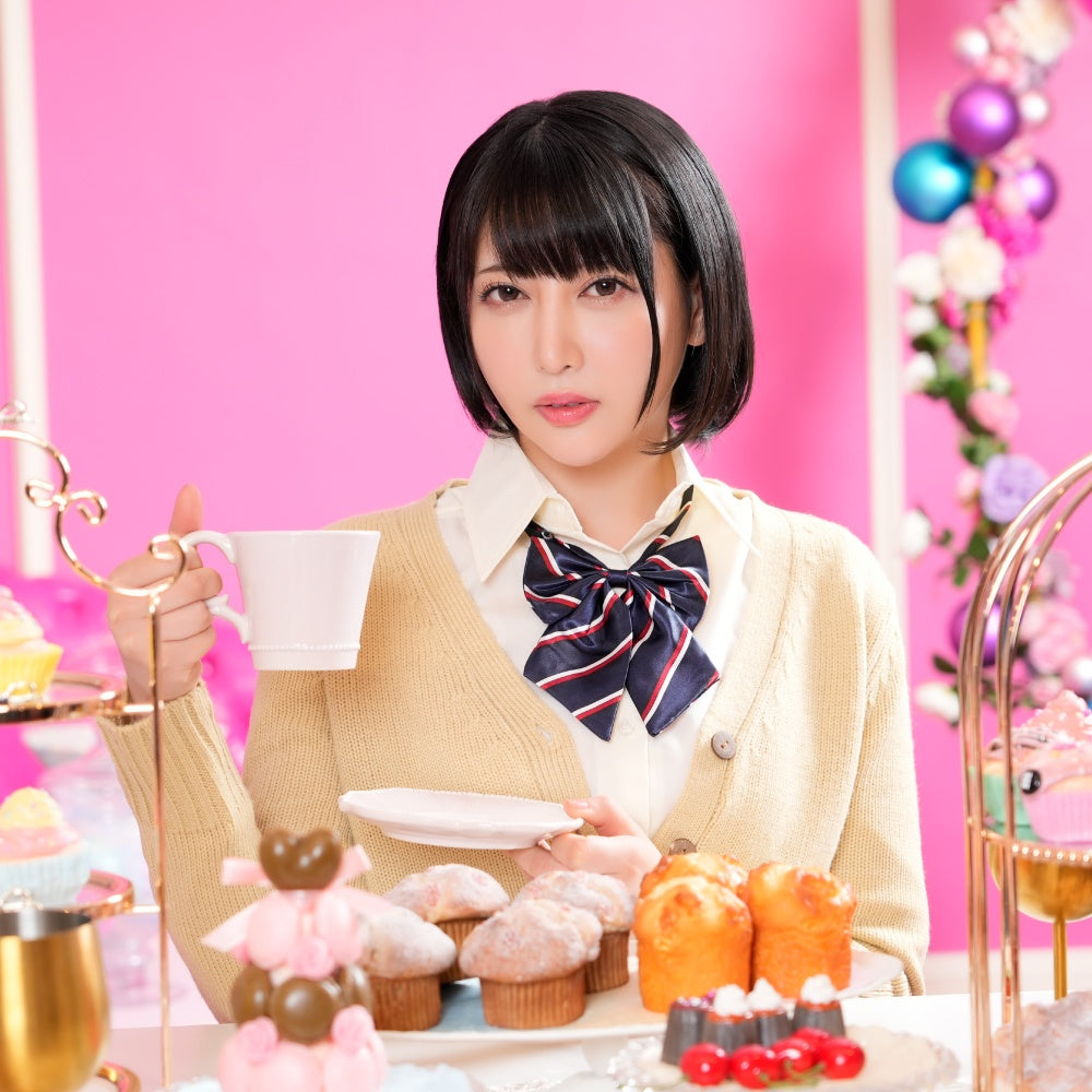 人氣經典制服穿搭