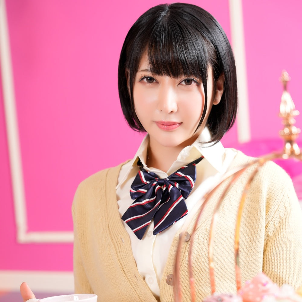 人氣經典制服穿搭